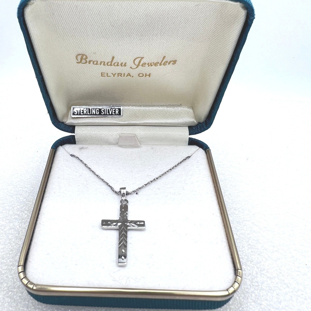 Sterling Silver 925 Cross Necklace in‎ Presentation Box Diamond Cut
